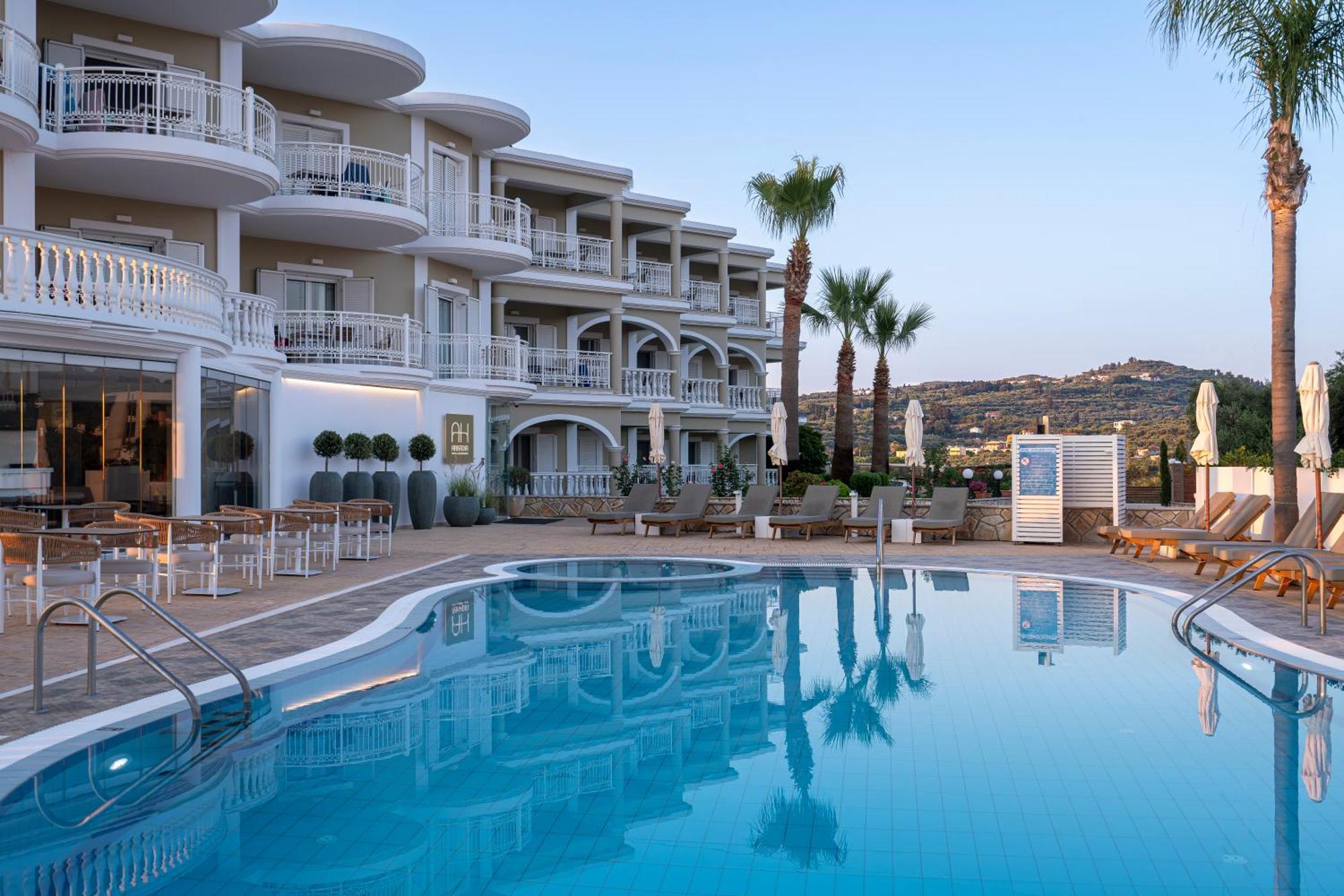 Arkadia Hotel Kypseli Luaran gambar